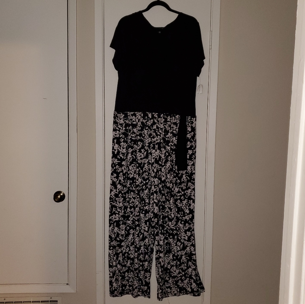 Jumpsuit by Roz & Ali - Picture 2 of 10